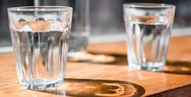 病毒反撲，“艾灸”可殺菌抗邪、提高免疫、降低風(fēng)險...