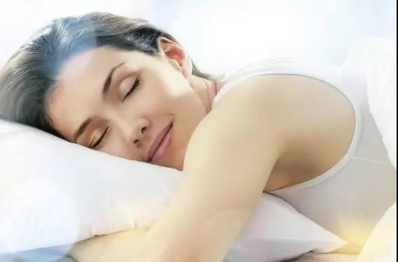 睡夢(mèng)中出現5種不適，是身體求救信號！千萬(wàn)別忽視