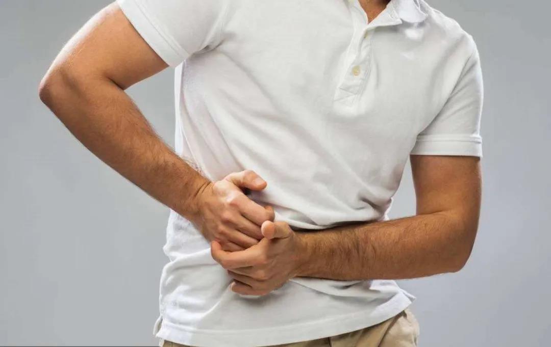 肚子硬，易得??！灸透4穴，腹部軟如棉，百病懶得纏！